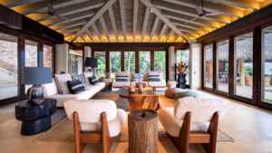 villa-24697833861748542711.jpg