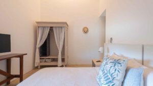 villa-34280049171745866830.jpg