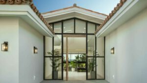 villa-44956188781741801384.jpg