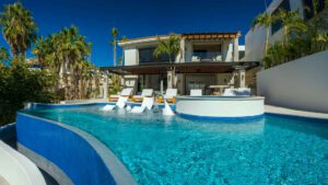 villa-54625853781741801619.jpg