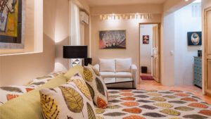 villa-76413997731679600421.jpg