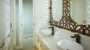 villa-84064107651741801384.jpg