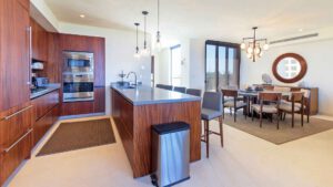 villa-86184552531681336486.jpg
