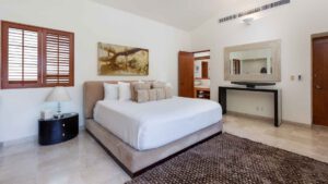 villa-88570506581681164283.jpg