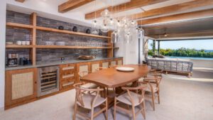 villa-92566888551681158054.jpg