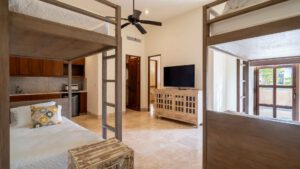 villa-99360438101723012688.jpg