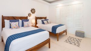 villa-14338550081697816540.jpg