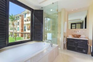 villa-54941130671681337620.jpg