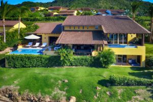 villa-61119851841681412383.jpg
