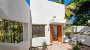 villa-89329479781734204714.jpg