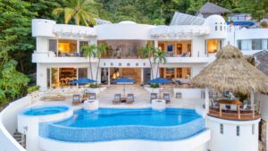 villa-98707494921734117428.jpg