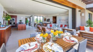 villa-56580434681681158519.jpg