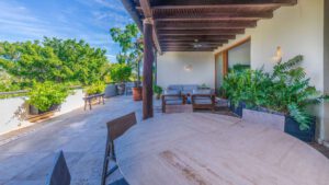 villa-58649455681746040511.jpg