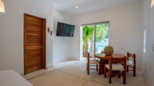 villa-76097217591750185698.jpg