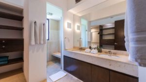 villa-79665026181746040536.jpg