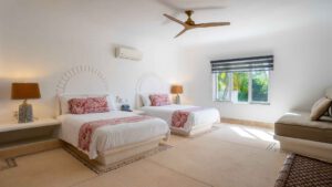 villa-90673236341750185738.jpg