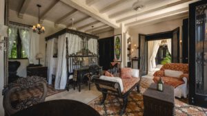 villa-95298498201760549442.jpg