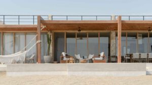 villa-9920864381755388333.jpg