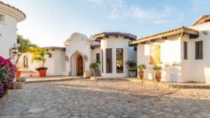 villa-31171688491697331566.jpg