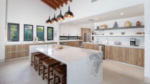 villa-34148252801755204659.jpg