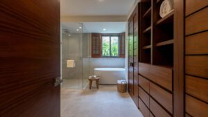 villa-7106893721713474949.jpg
