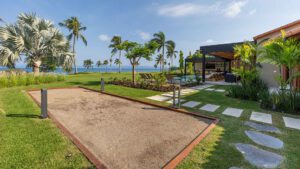 villa-81231379621755204523.jpg