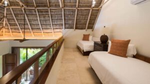 villa-93172392521681160714.jpg