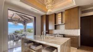 villa-13203952081742535042.jpg