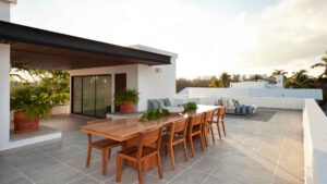 villa-17468178531753724424.jpg