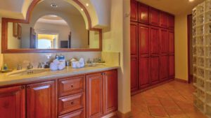villa-27043904041697571701.jpg