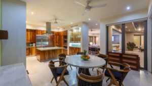 villa-31025711001747071874.jpg