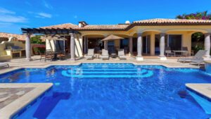 villa-31164660841697571700.jpg