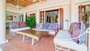 villa-38319787421679321872.jpg