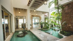villa-67201803321679601772.jpg