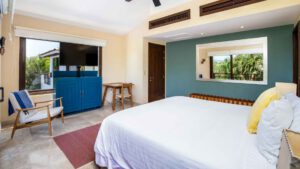 villa-11284884421681312392.jpg