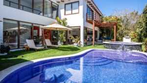 villa-21160276631681312392.jpg