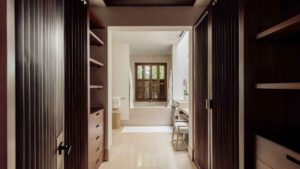 villa-56780159211736881983.jpg