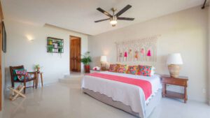 villa-60479535341679939310.jpg