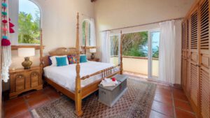 villa-63229642821679939310.jpg