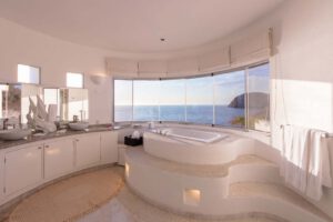villa-67482002471679325393.jpg