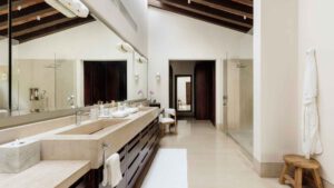 villa-89569594471736880675.jpg