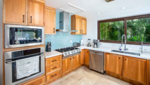 villa-90516400801681312392.jpg