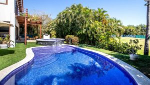 villa-91396349791681312392.jpg