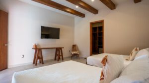 villa-12779742801753854064.jpg
