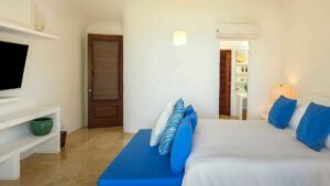 villa-17138808971751131725.jpg
