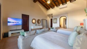 villa-30414699461725942481.jpg