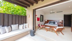 villa-79122445211681314275.jpg