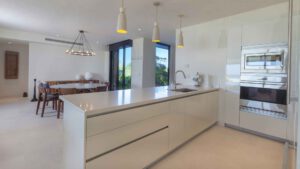 villa-85608305481681337118.jpg