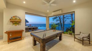 villa-90503169961742935745.jpg