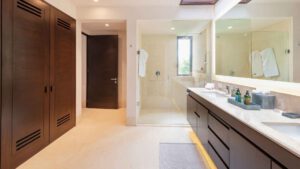 villa-9290866141681314275.jpg